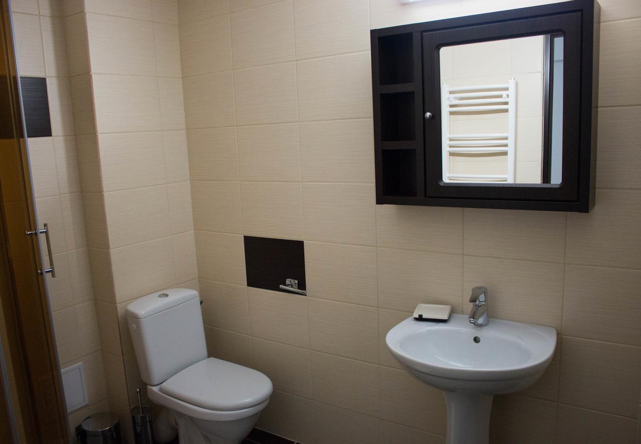 Rent Room N&S Яссы Экстерьер фото