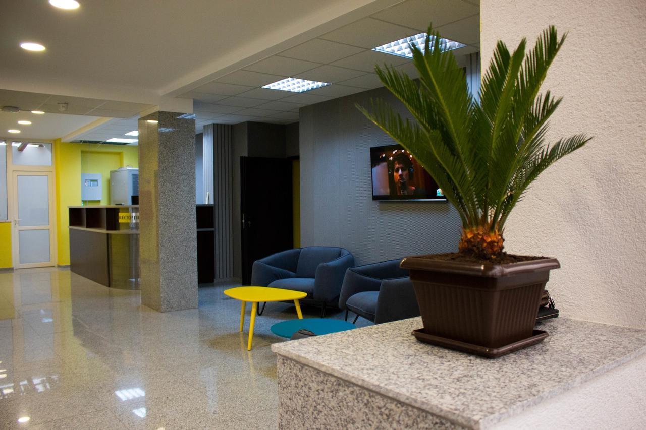 Rent Room N&S Яссы Экстерьер фото