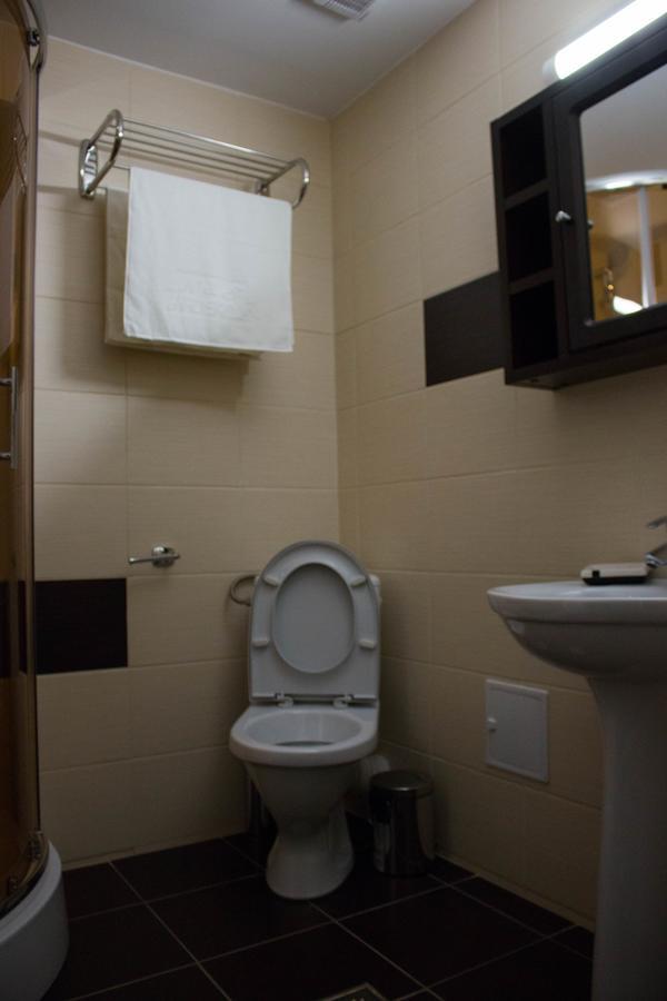 Rent Room N&S Яссы Экстерьер фото